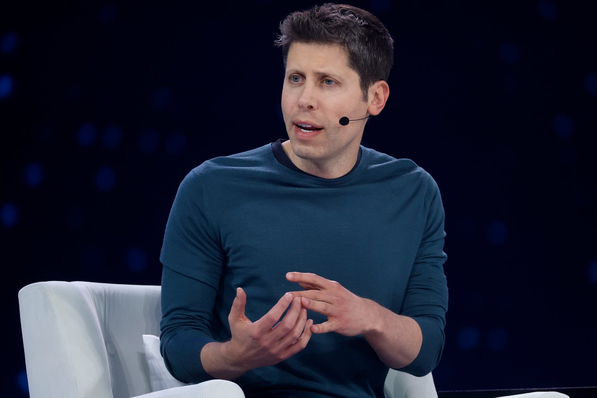 Meta Is Trying to Poach OpenAI Employees With ‘Giant’ $100 Million Offers, Sam Altman Says